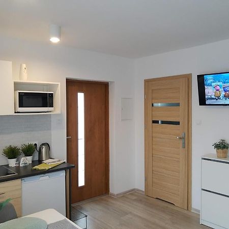 Blekit Apartamenty Przy Jastrzebiej Mieroszyno Exteriör bild