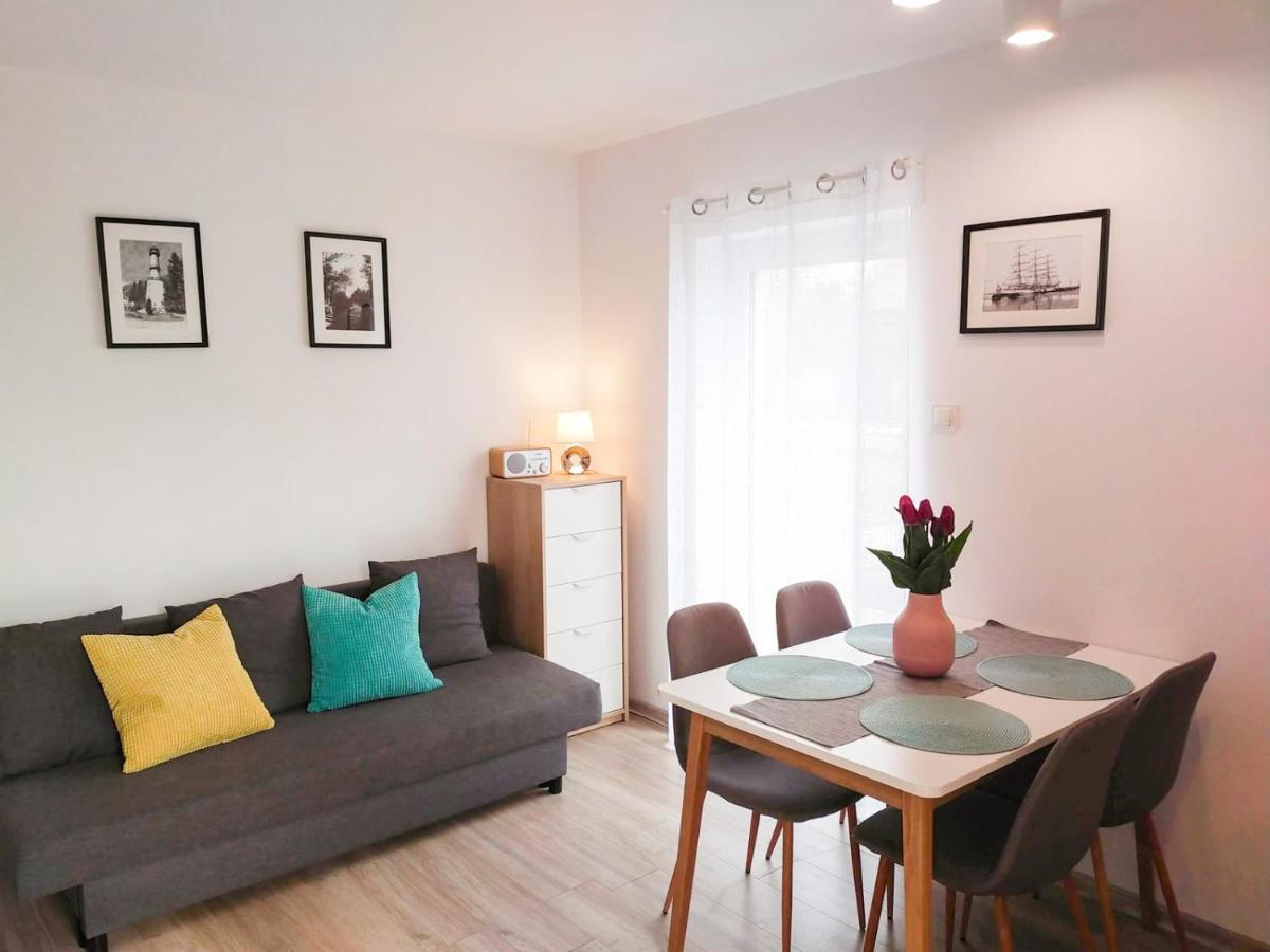Blekit Apartamenty Przy Jastrzebiej Mieroszyno Exteriör bild