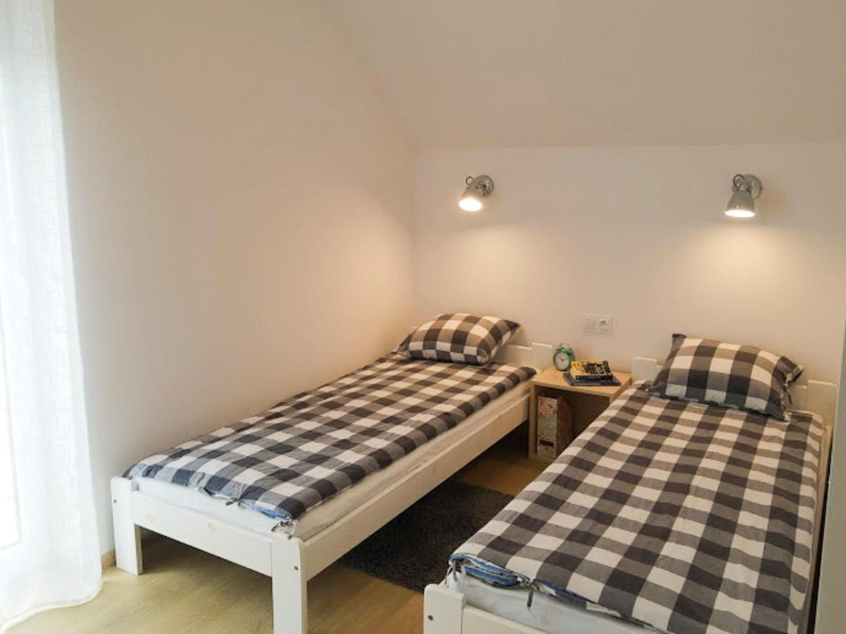 Blekit Apartamenty Przy Jastrzebiej Mieroszyno Exteriör bild