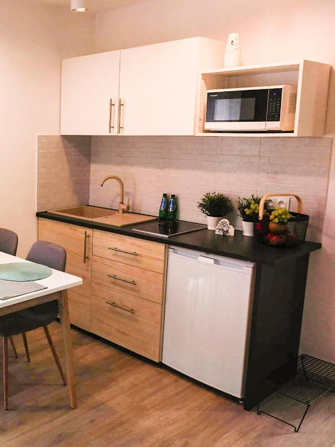 Blekit Apartamenty Przy Jastrzebiej Mieroszyno Exteriör bild